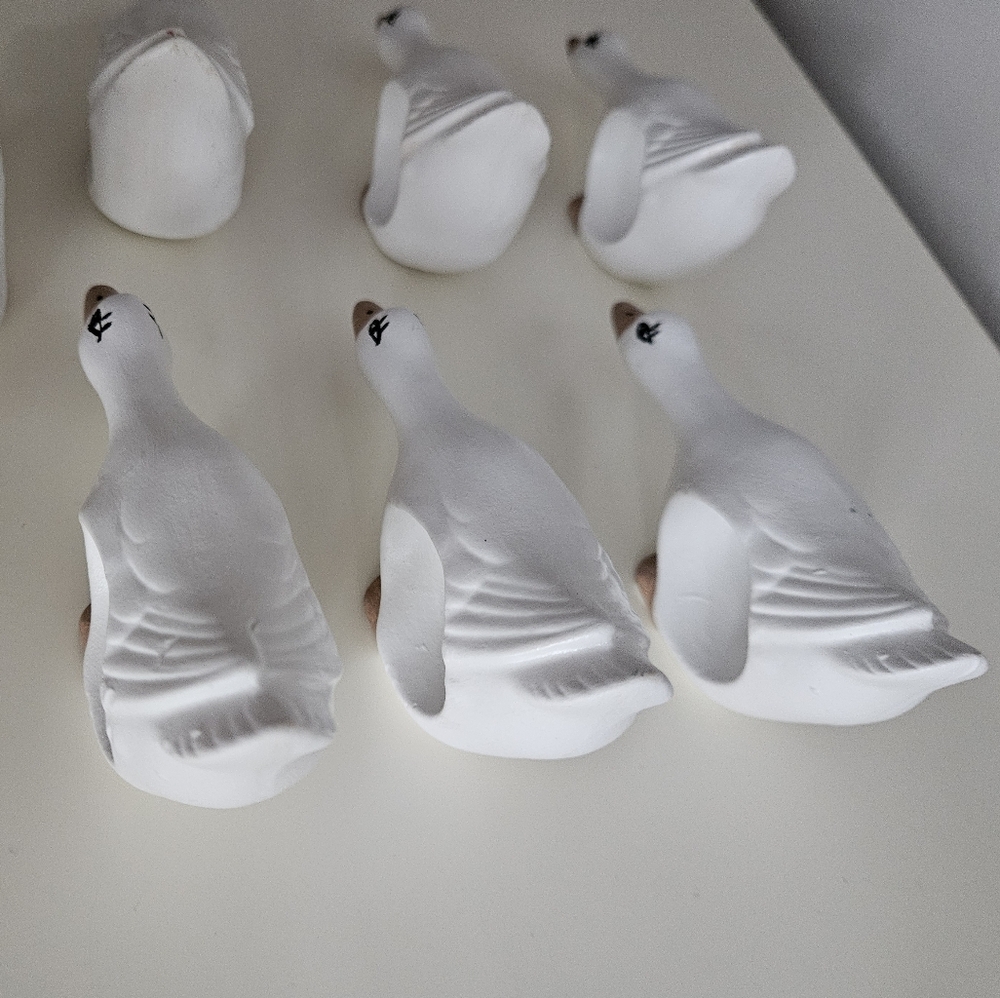 White Hand Painted Ceramic Goose Napkin Rings x 7 - Picture 11 of 11